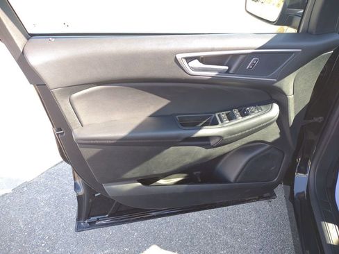 Used 2024 Ford Edge SEL w/ Convenience Package AWD/4WD image 16