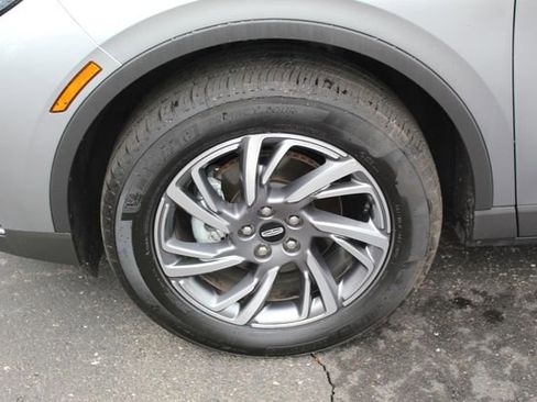 Certified 2024 Lincoln Corsair AWD w/ Equipment Group 101A image 12