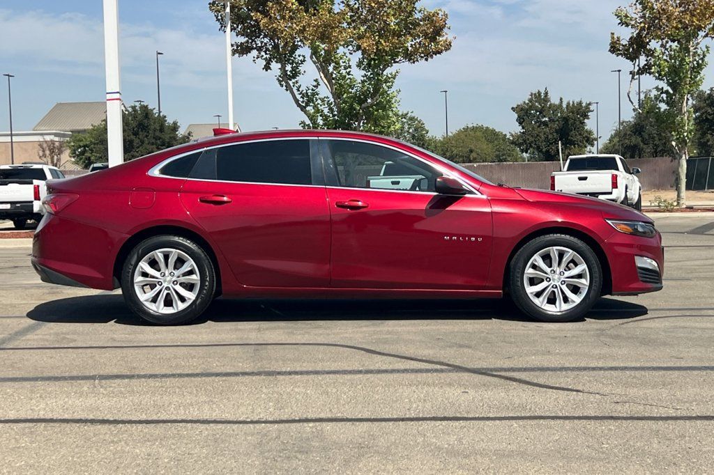 Used 2020 Chevrolet Malibu LT FWD image 3