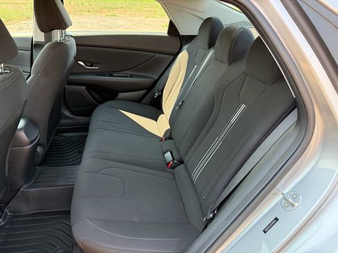 Used 2023 Hyundai Elantra SEL w/ Convenience Package FWD image 26