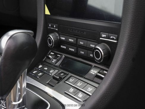 Used 2025 Porsche 718 Boxster image 37