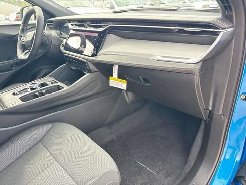 New 2026 Jeep Cherokee Laredo AWD/4WD image 15