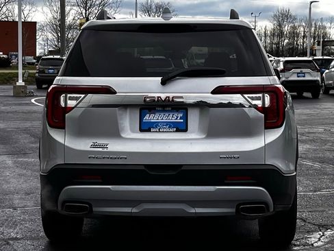 Used 2020 GMC Acadia SLT w/ Trailering Package image 5