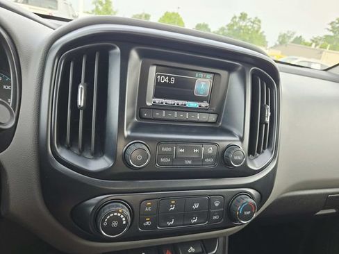 Used 2015 Chevrolet Colorado W/T w/ WT Convenience Package RWD image 20