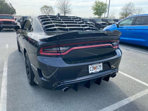 Used 2023 Dodge Charger R/T w/ Blacktop Package image 14