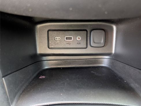 Used 2022 Chevrolet Equinox LT image 27