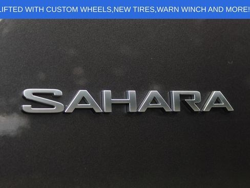 Used 2019 Jeep Wrangler Unlimited Sahara w/ Cold Weather Group AWD/4WD image 29