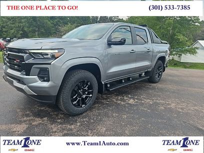 New 2025 Chevrolet Colorado Z71 w/ Midnight Edition