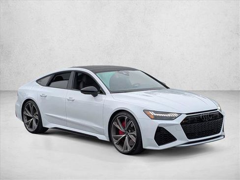 Used 2021 Audi RS 7 Sportback w/ Black Optic Package image 3