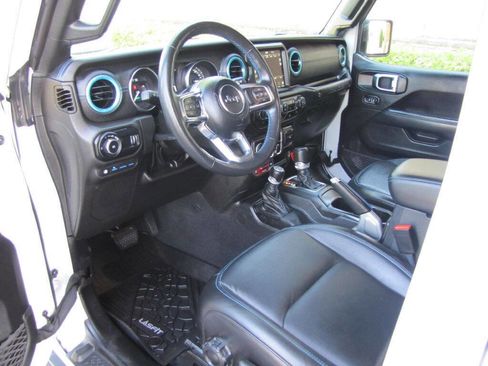 Used 2023 Jeep Wrangler Unlimited Rubicon 4xe w/ Cold Weather Group image 13