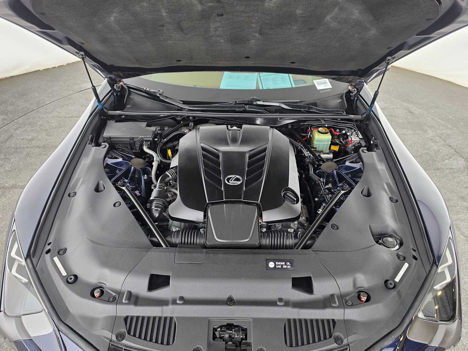 Used 2018 Lexus LC 500 Coupe w/ Sport Package RWD image 30