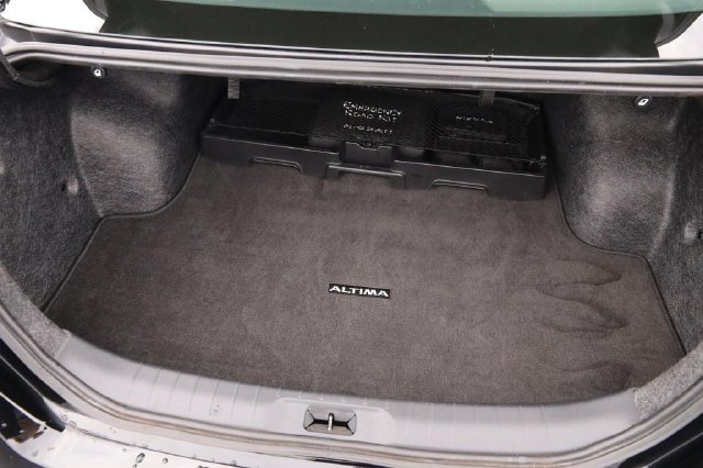 Certified 2025 Nissan Altima 2.5 SV FWD image 7