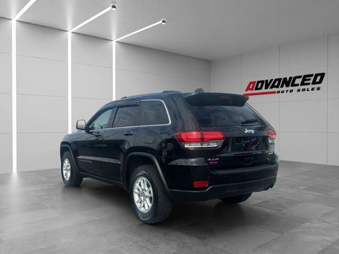 Used 2020 Jeep Grand Cherokee Laredo AWD/4WD image 4
