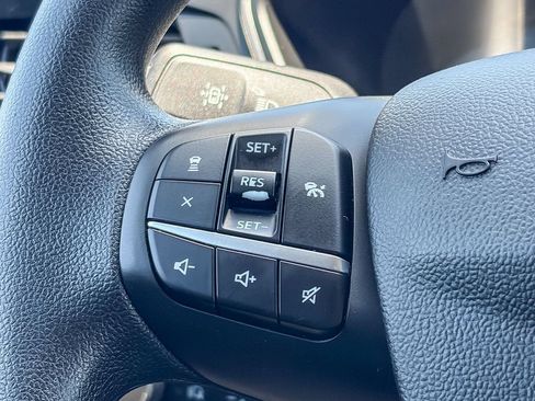 Used 2020 Ford Escape SE FWD image 19