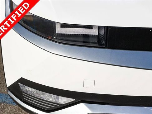 Certified 2024 Hyundai Ioniq 5 SE image 10