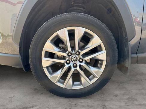 Certified 2022 Toyota RAV4 Limited w/ Limited Grade Weather Package AWD/4WD image 9