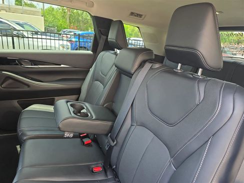 Certified 2024 INFINITI QX60 Pure image 13