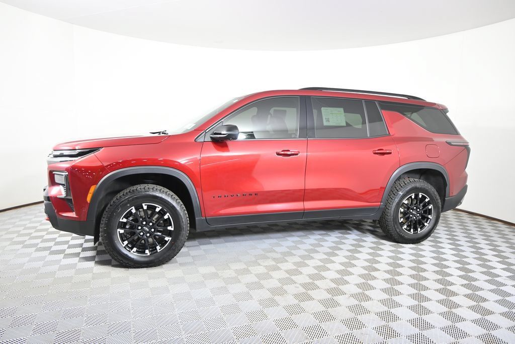 Used 2024 Chevrolet Traverse Z71 w/ Enhanced Driving Package AWD/4WD image 2