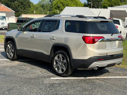 Used 2017 GMC Acadia SLT FWD image 7