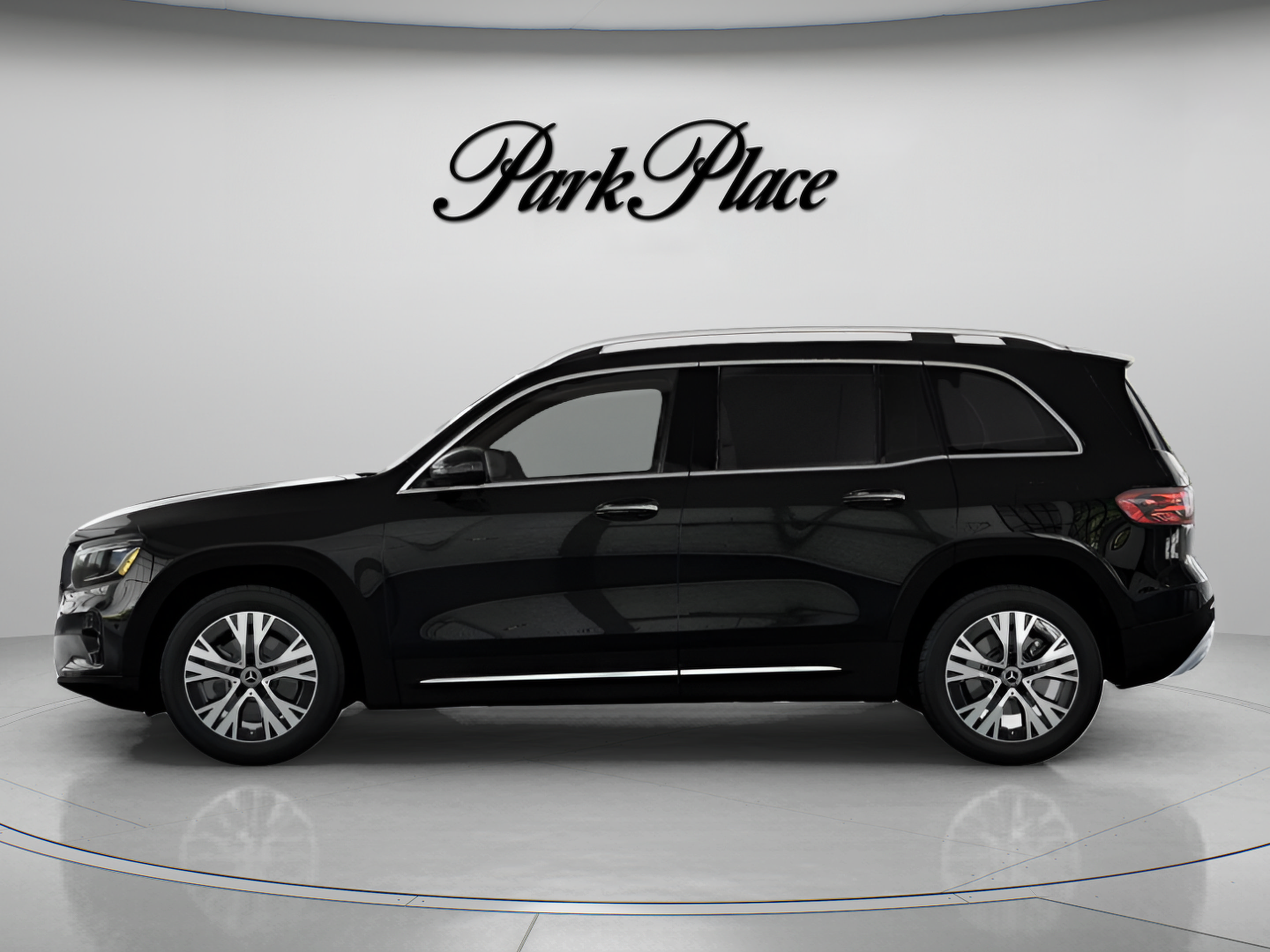 Used 2026 Mercedes-Benz GLB 250 image 6