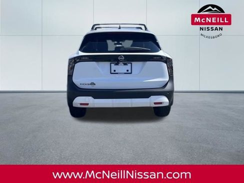 New 2026 Nissan Kicks SV w/ Cold Weather Package FWD image 7