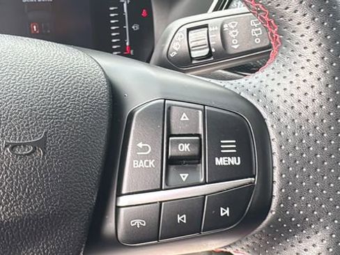 Certified 2024 Ford Escape ST-Line w/ Tech Pack #1 image 20