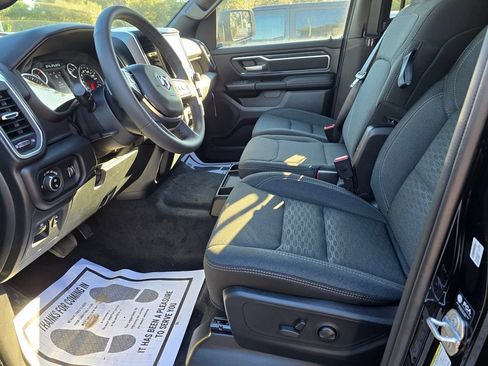 New 2026 RAM 1500 Big Horn AWD/4WD image 18