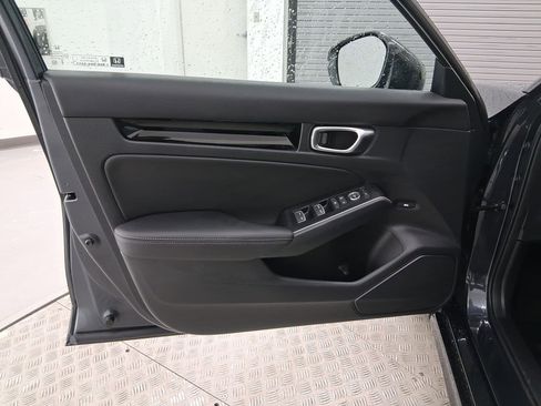 Used 2025 Honda Civic Sport Touring image 12