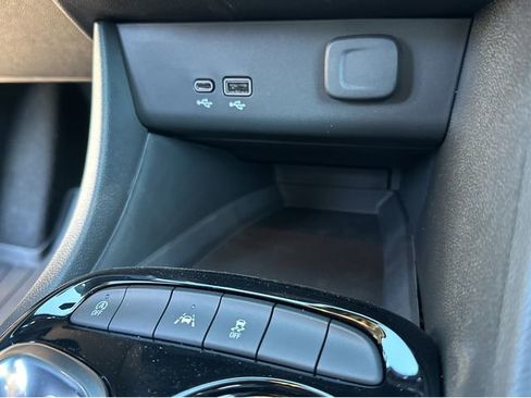 New 2026 Buick Encore GX Preferred w/ Comfort Package FWD image 26
