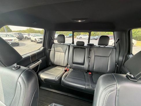 Used 2022 Ford F350 Lariat w/ Black Appearance Package AWD/4WD image 14