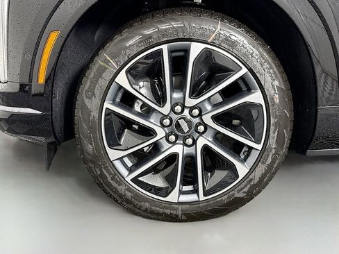 New 2026 Cadillac Optiq Sport 2 RWD image 33