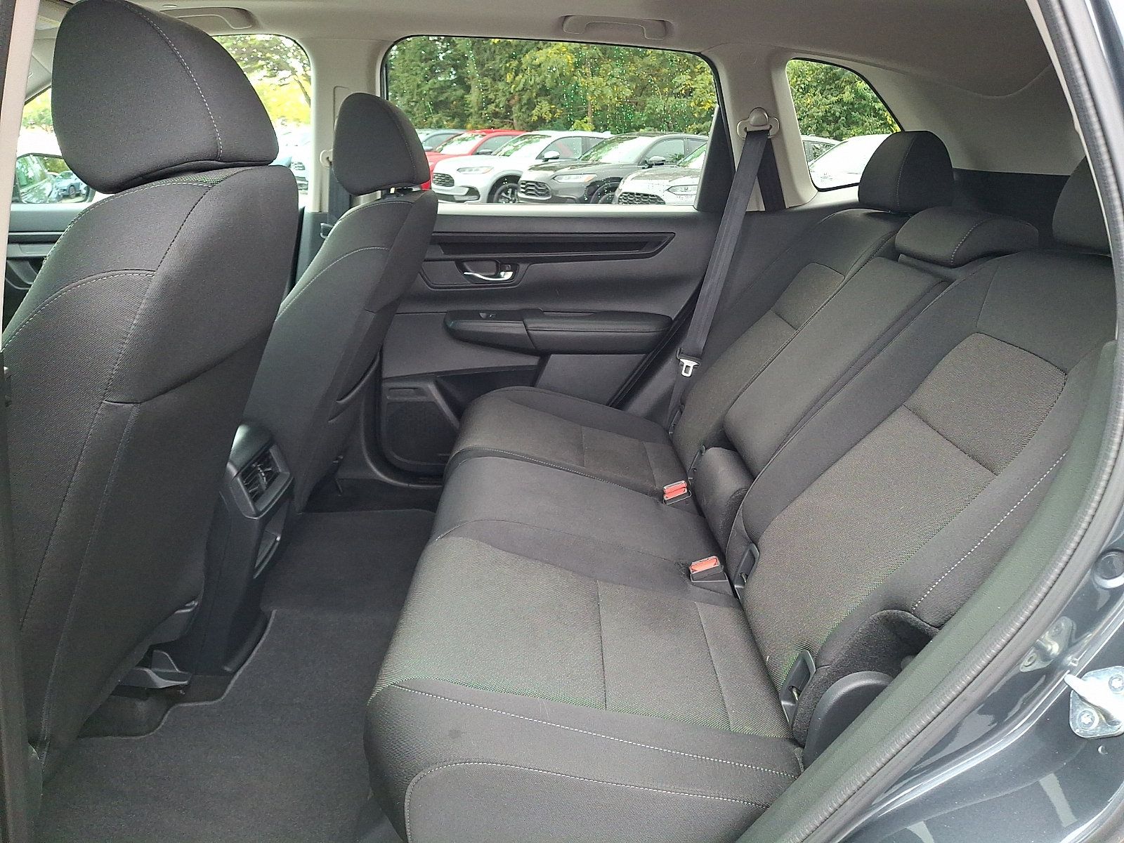Used 2025 Honda CR-V EX image 10