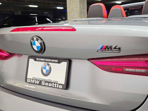 Used 2025 BMW M4 xDrive Competition image 8