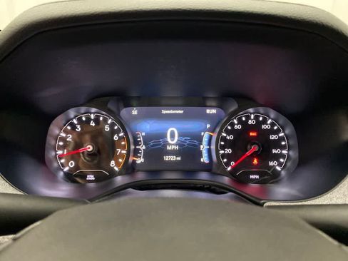 Used 2024 Jeep Compass Latitude AWD/4WD image 18