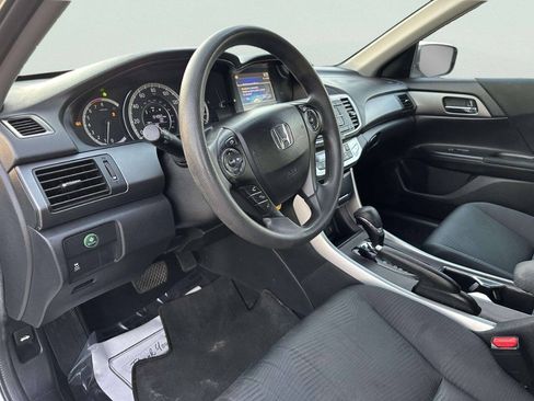 Used 2014 Honda Accord LX image 13