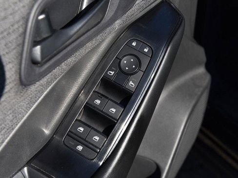 Certified 2023 Nissan Rogue S image 9