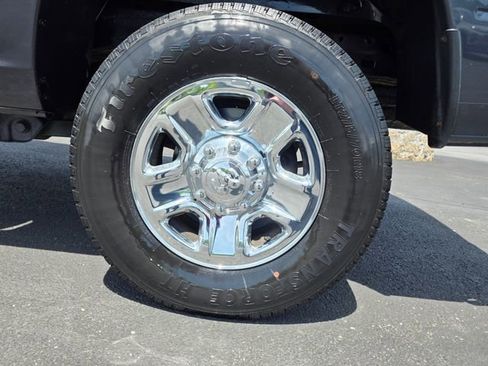 Used 2018 RAM 2500 Tradesman w/ Chrome Appearance Group AWD/4WD image 8