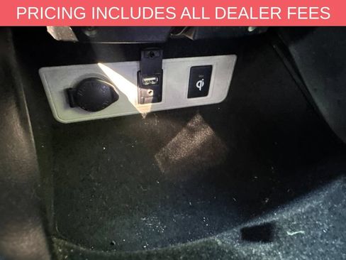 Used 2017 Toyota Avalon XLE Premium FWD image 6