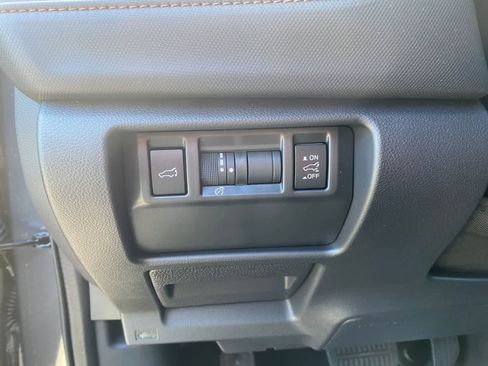 Used 2026 Subaru Forester Touring AWD/4WD image 13