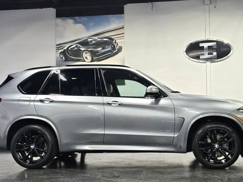Used 2017 BMW X5 xDrive35i AWD/4WD image 27