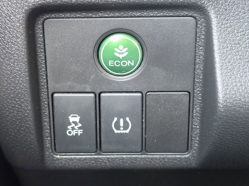 Used 2017 Honda HR-V EX image 15