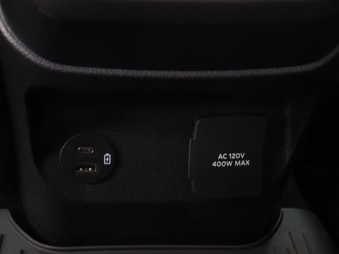 New 2025 Ford Ranger Raptor image 17