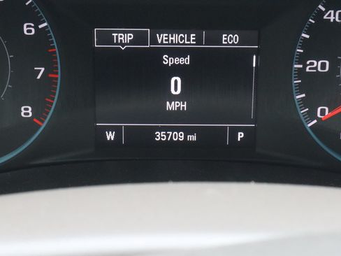 Used 2021 Chevrolet Malibu LT FWD image 26