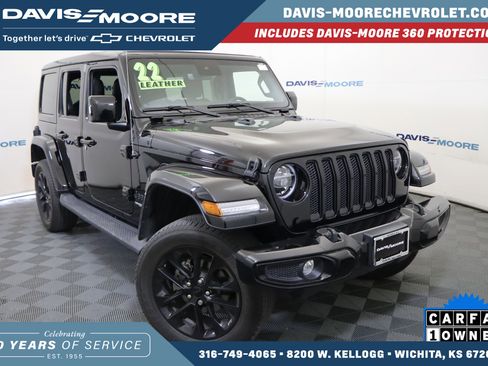 Used 2022 Jeep Wrangler Unlimited Sahara image 1