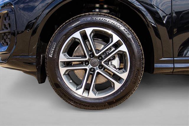 New 2026 Audi Q5 2.0T AWD/4WD image 9