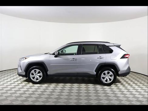 Used 2019 Toyota RAV4 LE w/ Carpet Mat Package FWD image 3