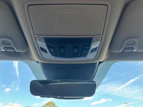 New 2026 Acura MDX SH-AWD image 17