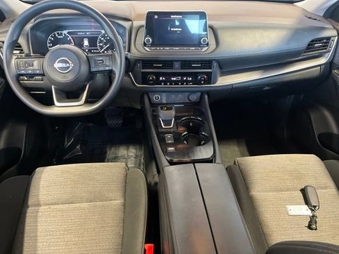 Used 2023 Nissan Rogue SV FWD image 10