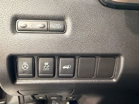 Used 2017 Nissan Murano Platinum w/ Platinum Technology Package AWD/4WD image 30