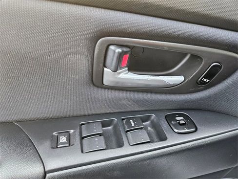 Used 2006 MAZDA MAZDA3 s Touring image 15